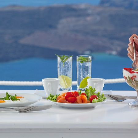 On The Rocks - Small Luxury Hotels Of The World (Adults Only) Imerovigli  Exterior photo