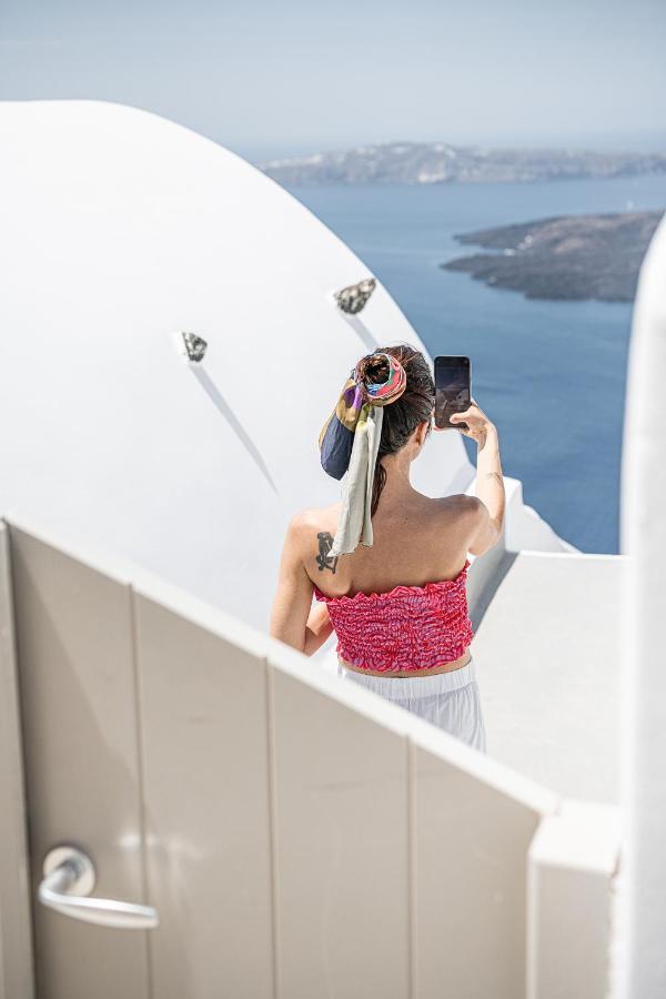 On The Rocks - Small Luxury Hotels Of The World (Adults Only) Imerovigli  Exterior photo