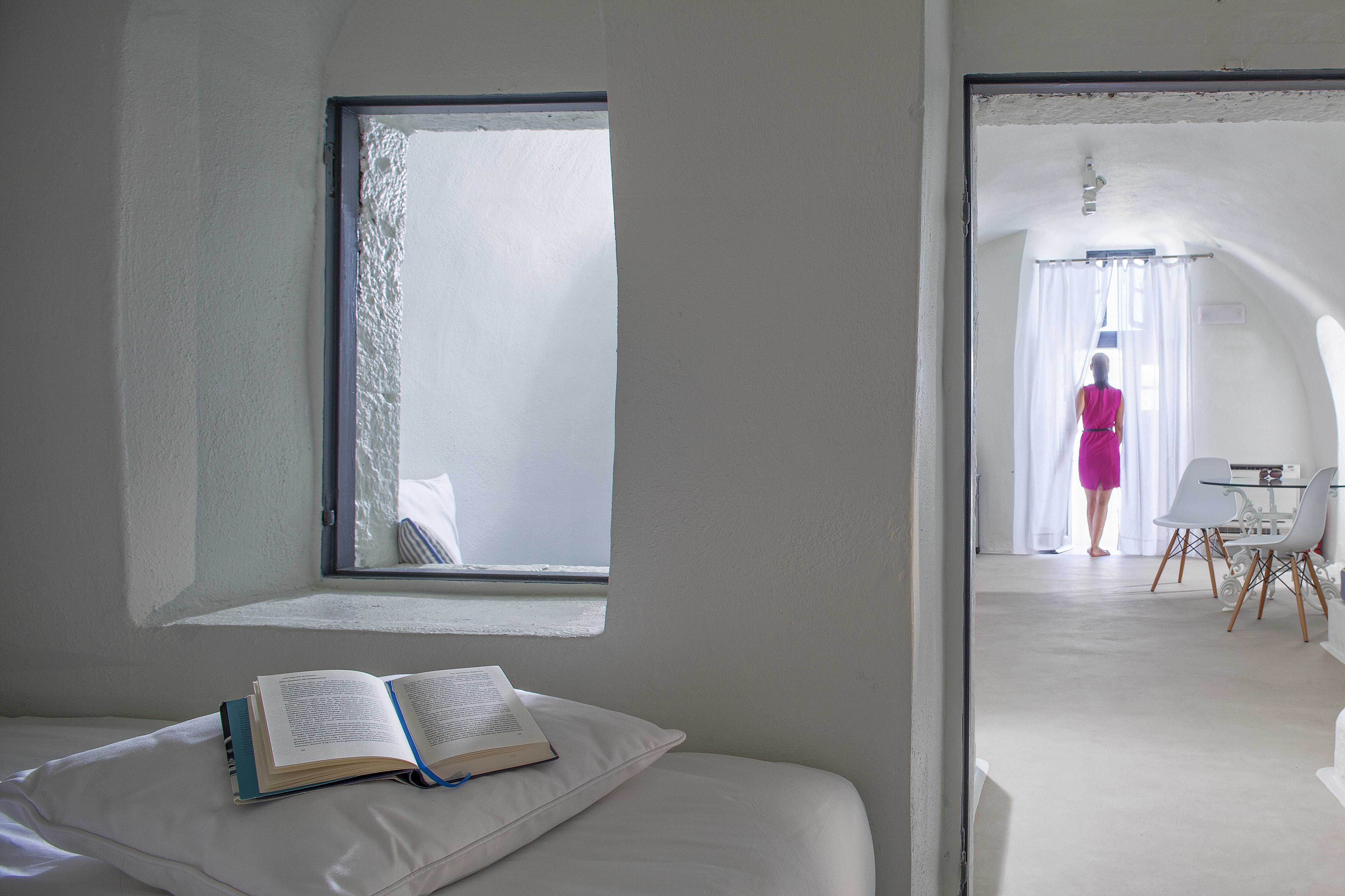 On The Rocks - Small Luxury Hotels Of The World (Adults Only) Imerovigli  Exterior photo