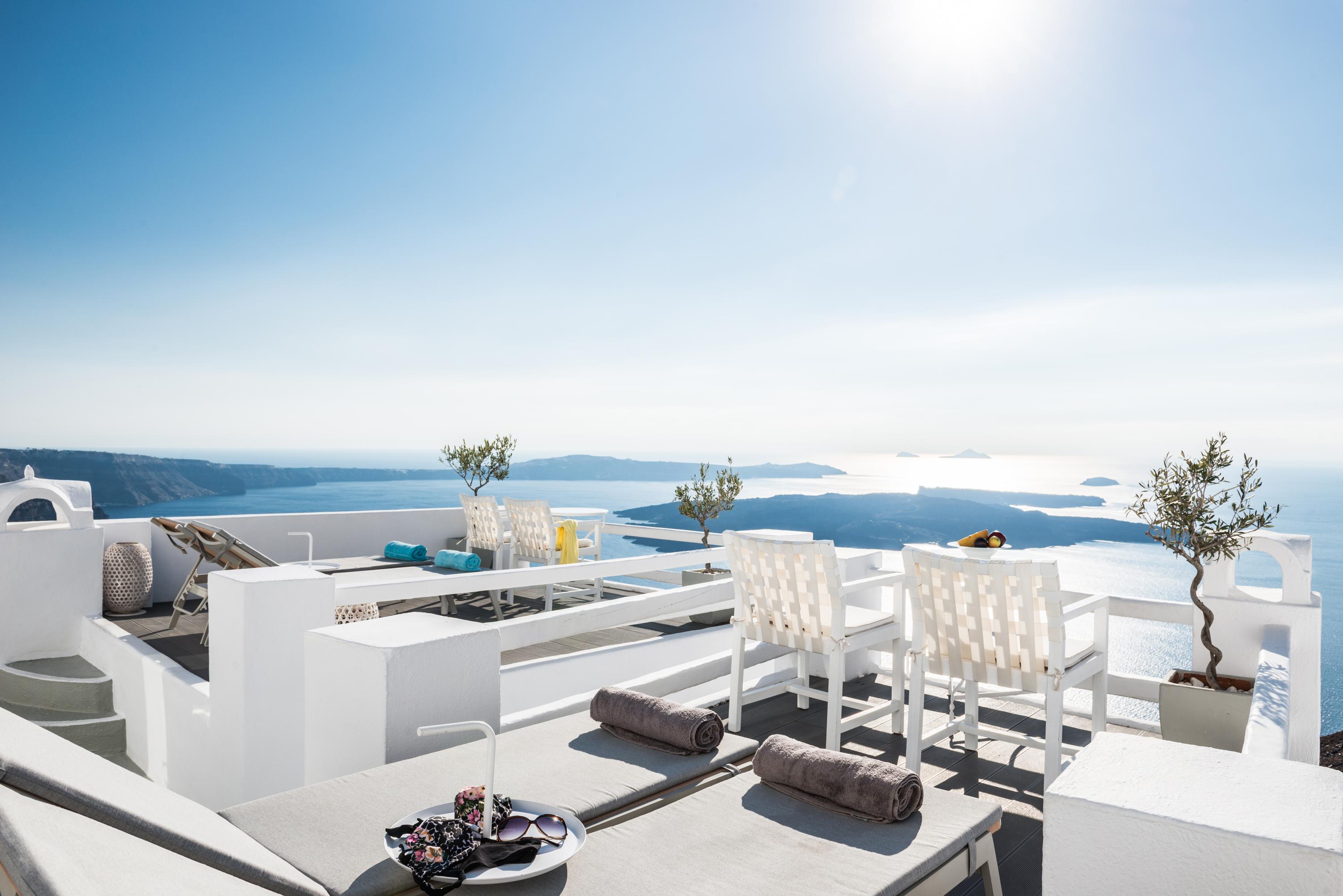 On The Rocks - Small Luxury Hotels Of The World (Adults Only) Imerovigli  Exterior photo