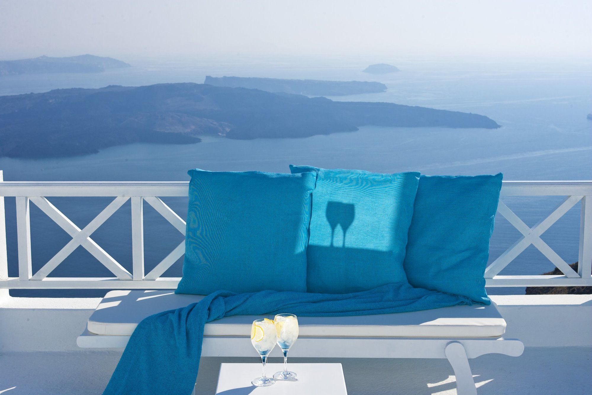 On The Rocks - Small Luxury Hotels Of The World (Adults Only) Imerovigli  Room photo