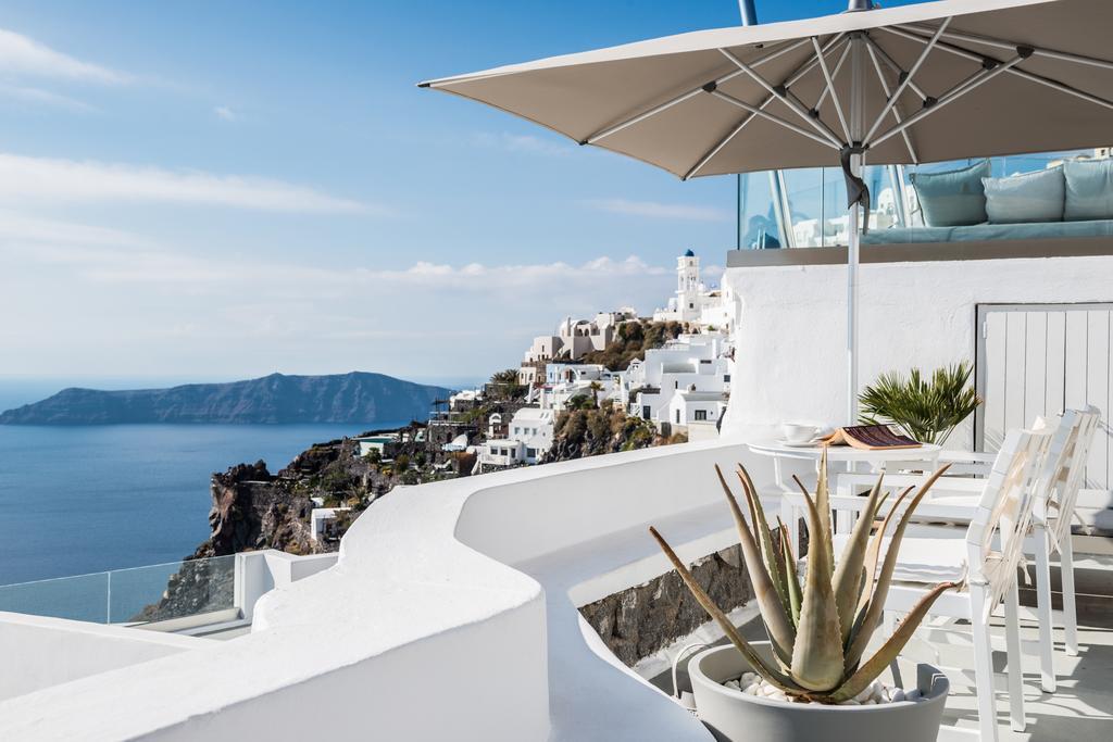 On The Rocks - Small Luxury Hotels Of The World (Adults Only) Imerovigli  Exterior photo